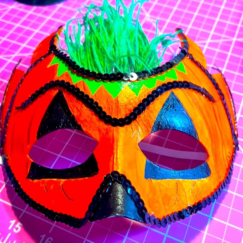 Pumpkin Mask - Picture 2 of 3